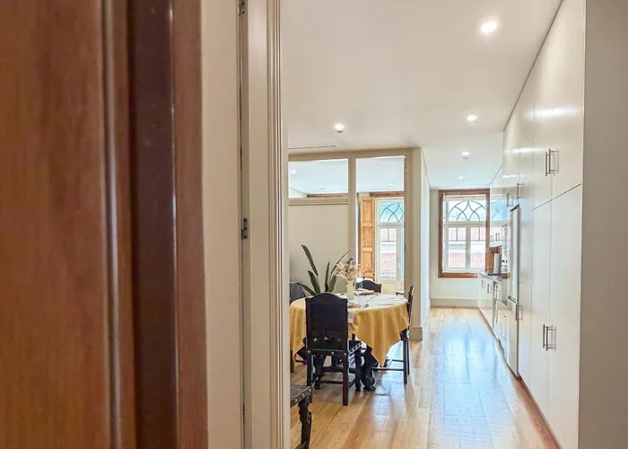 Mercatus Luxury - Center *